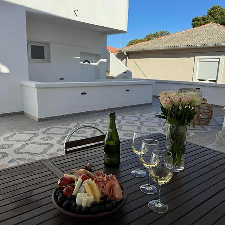 Pag Vero Apartments Паг Екстериор снимка