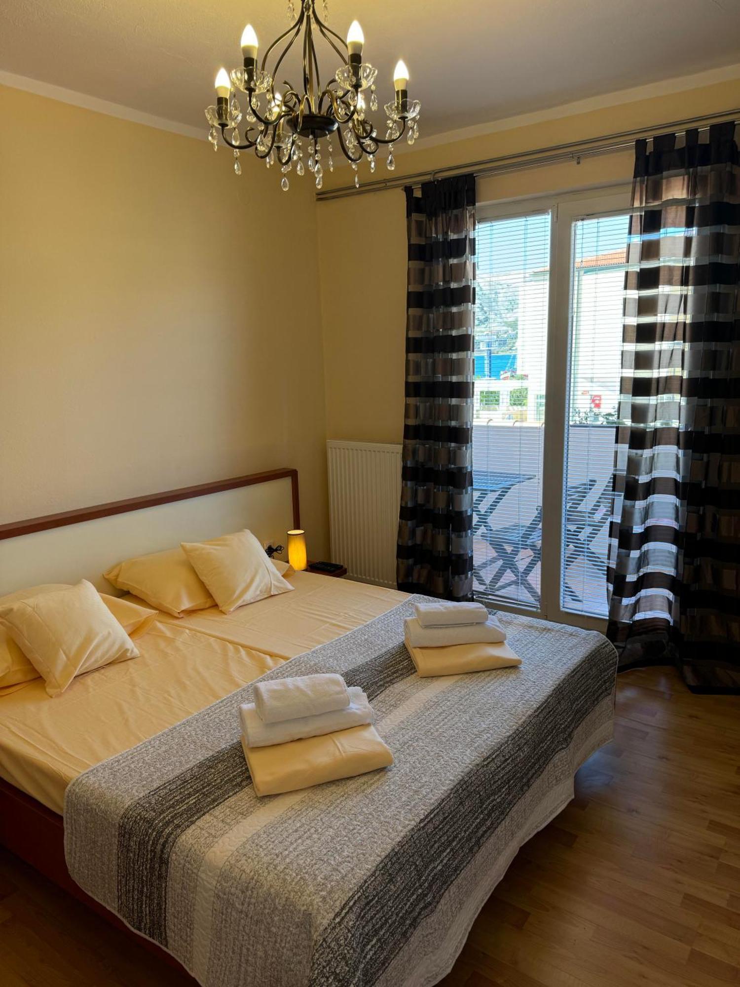 Pag Vero Apartments Паг Екстериор снимка